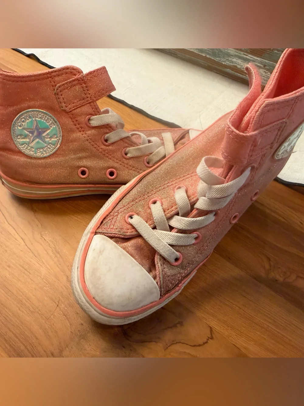 Converse cute pair
